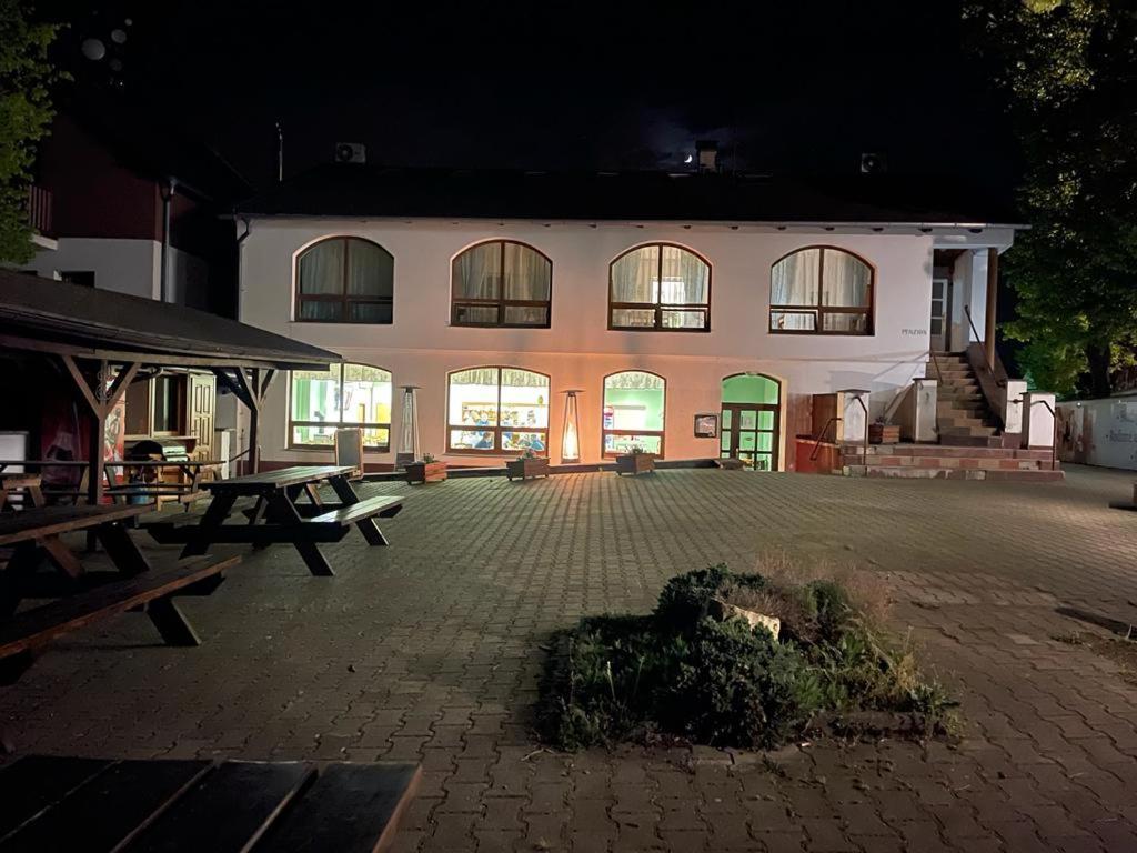 Restaurace A Penzion U Svate Barbory Ústí nad Labem Eksteriør bilde